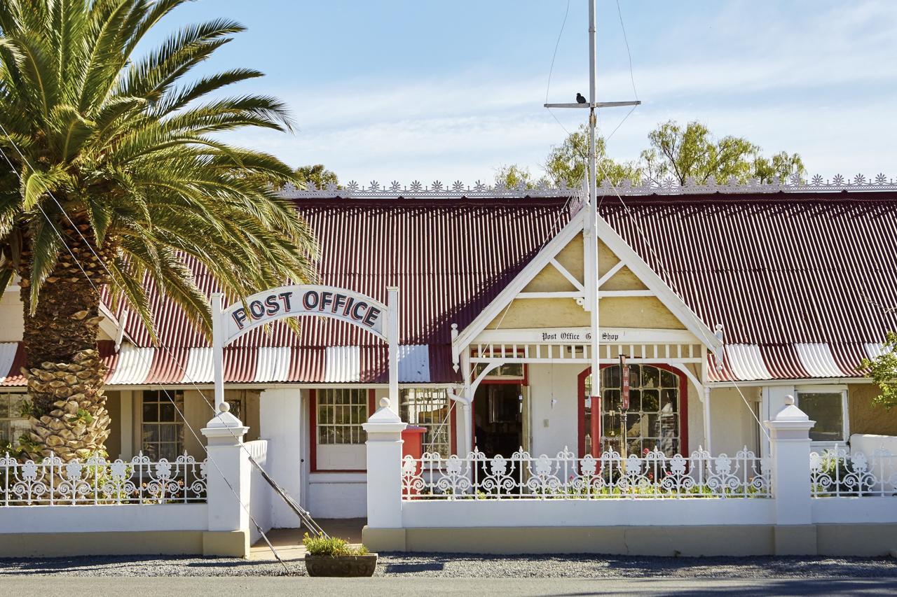 Lord Milner Hotel Matjiesfontein Exterior foto